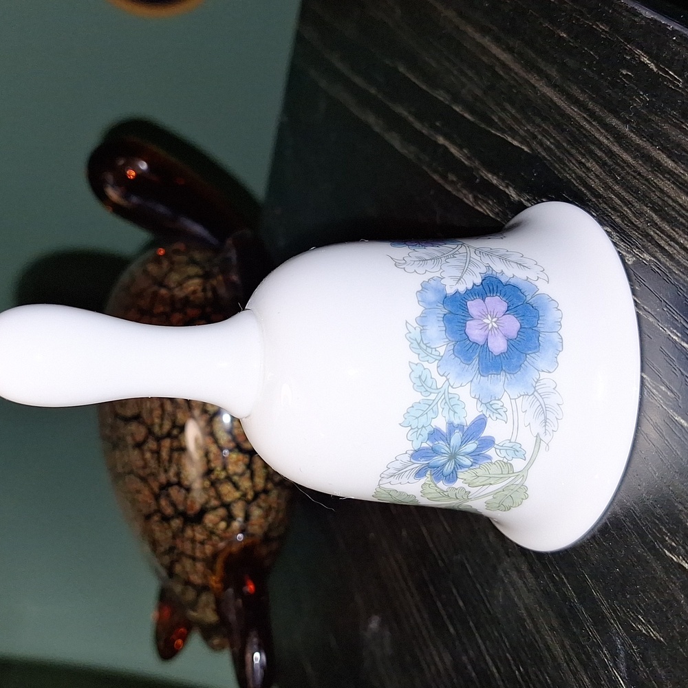 Wedgewood "Clementine" Bone China 4 inch Bell